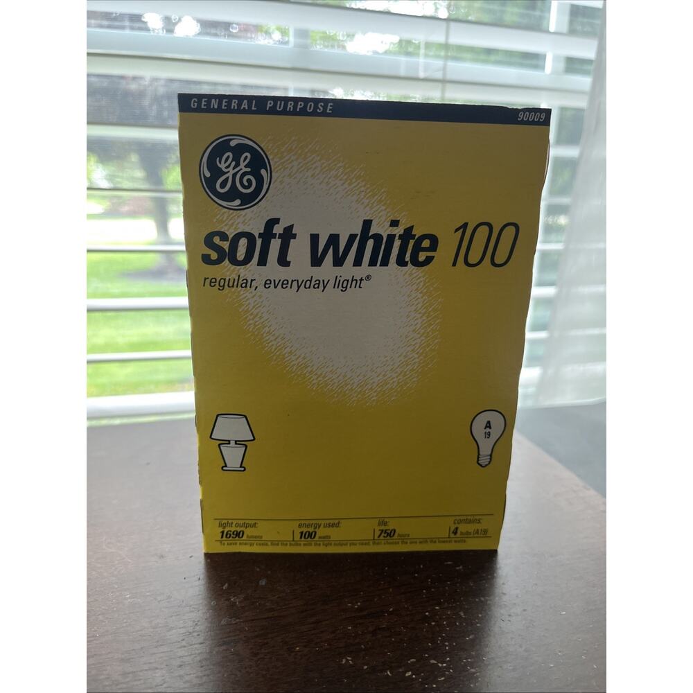 GE Soft White 100W Bulbs (4 Pack), Collector’s Item, NOS, A19, Old School Bulbs